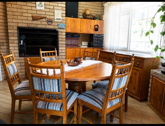 4 BEDROOM HOUSE FOR SALE IN THREE RIVERS EAST